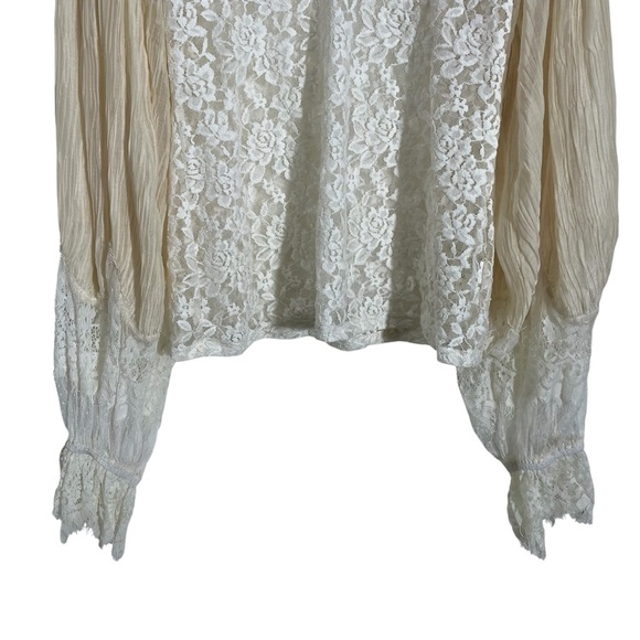 BY ANTHROPOLOGIE Wide-Sleeve Sheer Lace Top - Picture 6 of 10